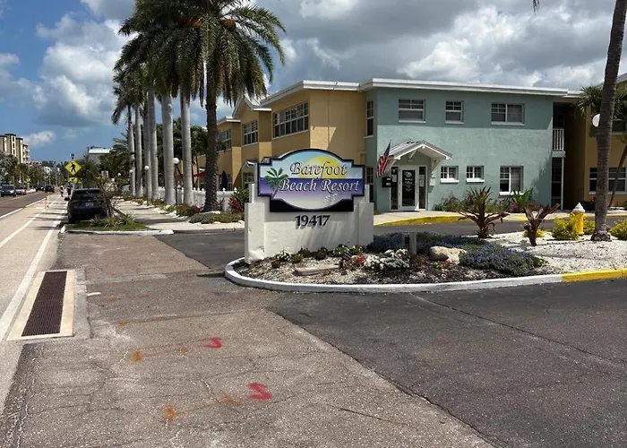 Waves, Sun & Relaxation Retreat * Clearwater Beach